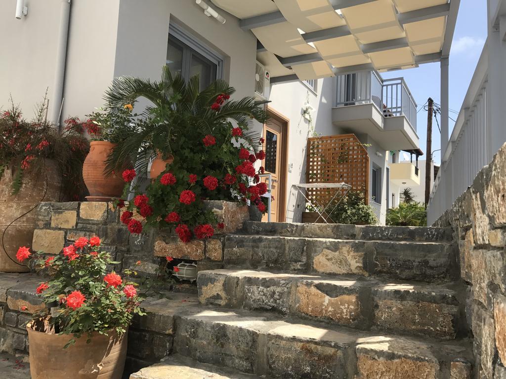 Athina Residence Lentas Ngoại thất bức ảnh