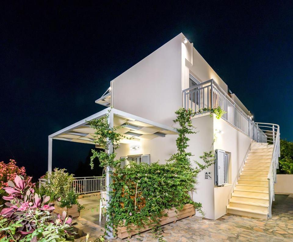 Athina Residence Lentas Ngoại thất bức ảnh